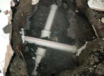 贡嘎阳台漏水维修公司为您分享楼上楼下漏水怎么处理
